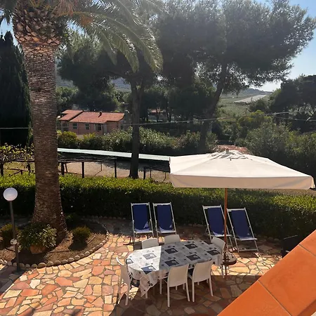 Anna Per Vacanza In Casale Di Charme