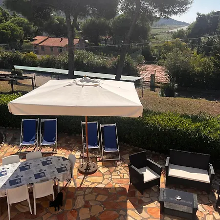 Anna Per Vacanza In Casale Di Charme * Marina di Campo